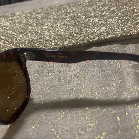 Celine Sunglasses CL401671 is the model number - Picture 7 of 8